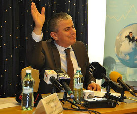 Biriș, Finanțe: E scump să muncești. Sunt foarte mari contribuțiile sociale