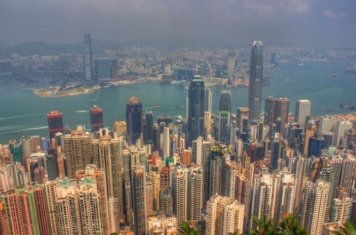 China vrea să devină în 5 ani lider mondial în tehnologii avansate, precum cipurile și robotica