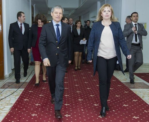 Dragu: Peste 13.700 de instituții vor publica bugetele pe site-ul Finanțelor. Cioloș: Este un instrument revoluționar de urmărire a banilor publici