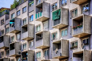 60.000 de euro, pragul de sus pentru cei care își caută casă; piața imobiliară este a apartamentelor cu două camere