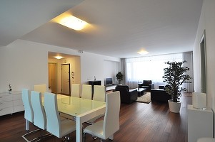Tot mai mulți români închiriază apartamente în zone scumpe din București. Care sunt azi tarifele pentru un spațiu în zonă premium