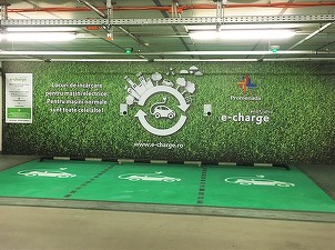 Promenada Mall a deschis primul punct de încărcare a mașinilor electrice, în parteneriat cu Renovatio