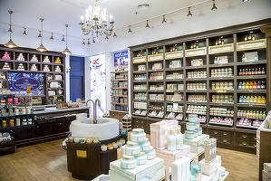 Sabon a investit 100.000 euro într-un magazin în Pallas Mall Iași
