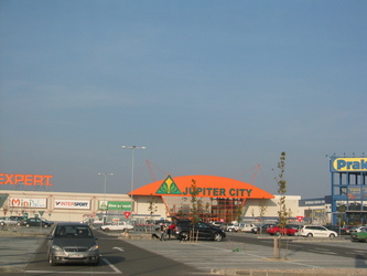 LC Waikiki și CCC deschid magazine în centrul comercial Jupiter City din Pitești