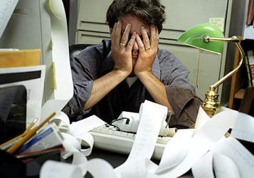 Legea insolvenței persoanelor fizice nu poate fi aplicată. Guvernul: Nici acum nu sunt înființate structurile necesare