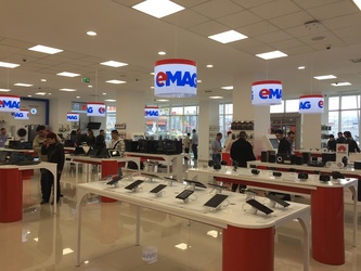 FOTO eMAG deschide la Sibiu cel mai mare showroom din provincie. Din septembrie, noul magazin va fi transformat în showroom drive