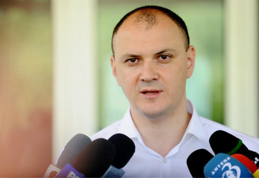 FOTO Sebastian Ghiță, reținut la Belgrad. Omul de afaceri avea acte de identitate false și era împreună cu fratele său. Cum arată acum