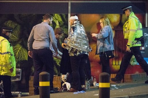 VIDEO&FOTO Atentat pe Manchester Arena, după un concert. Poliția anunță că 22 de persoane au murit