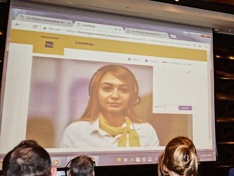 Piraeus Bank vinde credite printr-un serviciu online audio-video