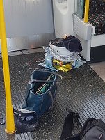 VIDEO & FOTO Explozie într-un vagon de metrou la Parsons Green, în sud-vestul Londrei. Incendiul, anchetat ca ”incident terorist”, anunță Poliția Metropolitană