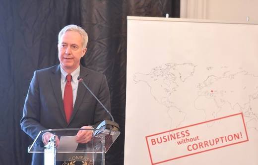 Ambasadorul SUA: Parlamentul a adoptat Legea offshore încălcând toate principiile transparenței și negocierii