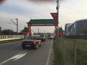 Allianz-Țiriac și Omniasig asigură centrul comercial Dragonul Roșu. Contract semnat la o valoare ridicată 