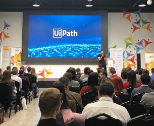 UiPath țintește pentru acest an dublarea numărului de clienți și a veniturilor