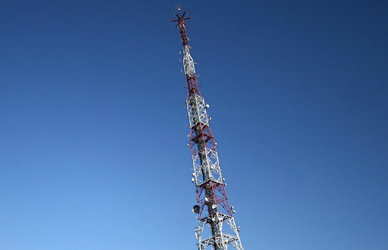 Orange, Telekom și alte companii sunt la STS