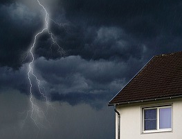 ANALIZĂ Perspectivă sumbră: Casele asigurate - sub 20%. Cele mai asigurate zone - Transilvania, Capitala, Muntenia. La polul opus - Bucovina și Maramureș cu doar 3%. Amenda oricum neaplicată - pregătită spre eliminare