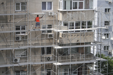 Contract de peste două miliarde de lei pentru reabilitarea termică a blocurilor din Sectorul 3