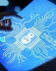 Un startup din Cluj, care instalează roboți software UiPath, vrea să se extindă în vestul Europei și SUA. Buget de 10 milioane de lei