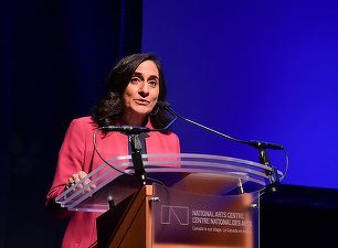 "Obiectul neidentificat" doborât în nordul Canadei este un „dispozitiv cilindric” mai mic decât balonul distrus săptămâna trecută în Carolina de Nord

