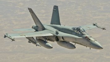 China se pregătește să doboare un obiect zburător neidentificat. Canada caută la sol tot un OZN doborât