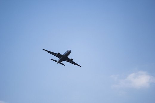 Aeroportul Vnukovo din Moscova a suspendat zborurile. Primarul vorbește de o dronă ostilă distrusă