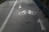 Un oraș spaniol vrea să fie primul din Europa care introduce asigurarea obligatorie pentru bicicliști