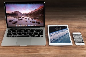 Dosar de evaziune fiscală, cu un prejudiciu de peste 1,3 milioane de lei, din vânzarea de produse Apple importate din SUA