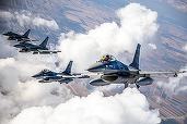 Trei aeronave F-16 din cele 32 achiziționate din Norvegia au sosit la Câmpia Turzii. Finalizarea recepției întregului lot este estimată pentru finalul anului 2025