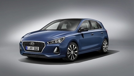 FOTO Hyundai i30, a treia generație lansată pe piața din România. Ce preț este cerut pentru mașină