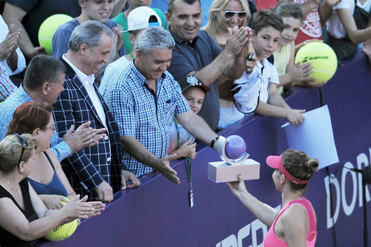 Halep se îndreaptă spre 20 milioane euro. CNN despre cât costă formarea unui jucător de top: A avut alături un magnat al transporturilor maritime. Halep: A fost extraordinar de scump, nu aveam sponsori