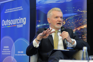Colin Lovering, expert în vânzări și dezvoltarea afacerilor, angajat de compania Avison Young, cel mai mare broker independent din real-estate din Canada, pentru operațiunile din București