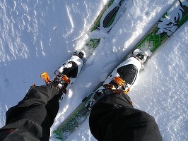 România se remarcă în UE ca principal furnizor de clăpari de ski 