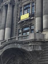 FOTO Fostul sediu al Bibliotecii Naționale, "Palatul Bursei", a semnat după 2 ani primul contract de închiriere cu un restaurant