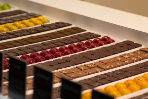 Cel mai mare producător mondial de ciocolată a început să se uite spre Răsărit 