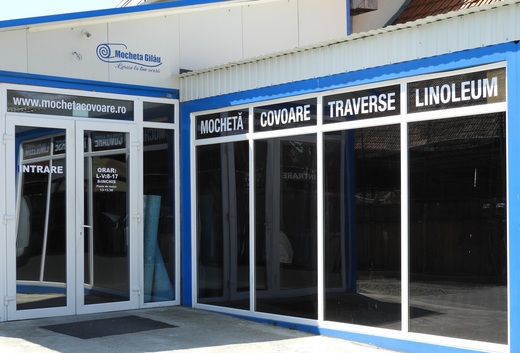 Antreprenor de Gilău: cum a ajuns un clujean să vanda online mochetă în toată țara