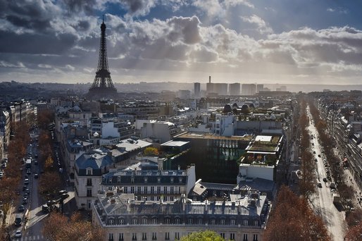 Franța devine, în premieră, principala destinație europeană pentru noile investiții străine