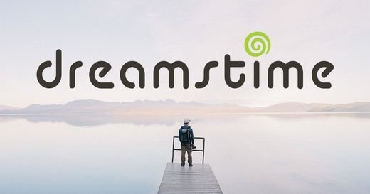Dreamstime, cea mai mare comunitate de fotografie stock din lume, extinde linia de îmbrăcăminte de brand