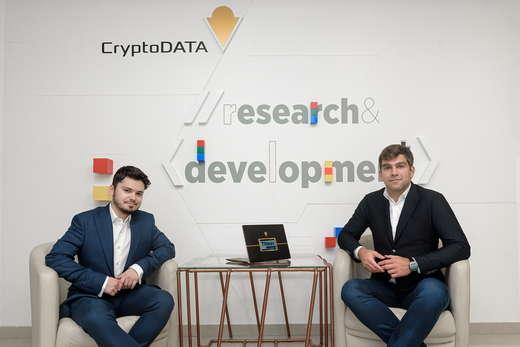 Tranzacție: CryptoDATA Tech preia 50% din compania UniVRse Education