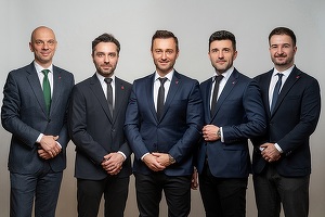 Compania de tip holding CreditAmanet devine societate pe acțiuni