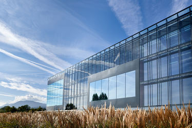 Philip Morris International, primul loc în clasamentul Forbes - Net Zero Leaders
