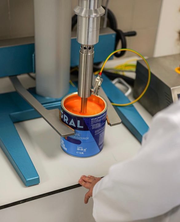 Producătorul de lacuri și vopseluri Evolor inaugurează noua fabrică pe platforma industrială Oltchim