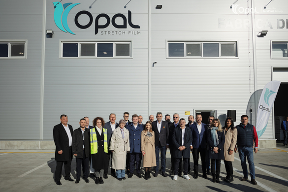 FOTO Grupul TeraPlast a inaugurat fabrica de folii stretch Opal din parcul industrial din Sărățel, investiție de 18,5 milioane de euro