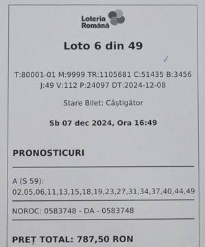 FOTO Câștigătorul marelui premiu la Loto 6/49 a venit să ridice banii. Instalator la propria firmă care a mai câștigat o mașină. Numere alese acum la întâmplare