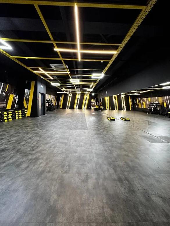 FOTO Stay Fit Gym deschide cel mai mare centru de fitness din rețea și atinge o nouă bornă