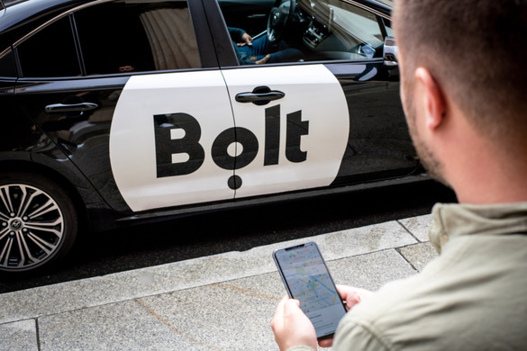 FOTO Bolt extinde facilitățile la serviciile din România. Fără taxă de livrare