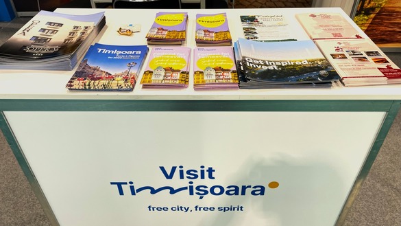 FOTO PREMIERĂ Timișoara s-a dus la Târgul de Turism din Budapesta pentru a aduce turiști fără cozi la graniță. Strategie cu vorbitori în limba țării străine