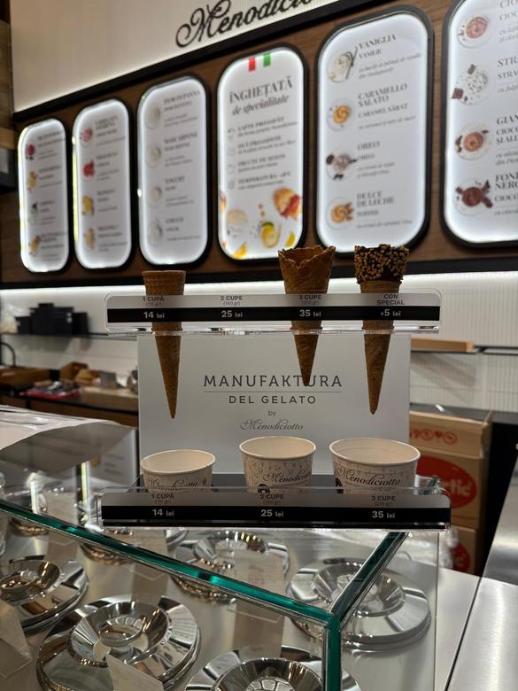 FOTO Proprietarul lanțului de cafenele Manufaktura s-a lansat în business-ul cu înghețată