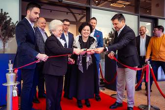 FOTO Prima școală privată înființată în România deschide Centrul de Admitere al noului campus 