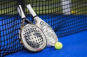 FOTO Producătorul celebrelor rachetelor de tenis Wilson a deschis o fabrică în România și pregătește o nouă investiție