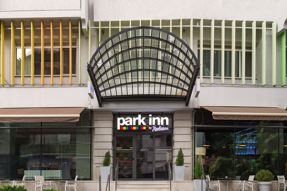 FOTO Radisson accelerează în România, inclusiv cu plajă și lagună