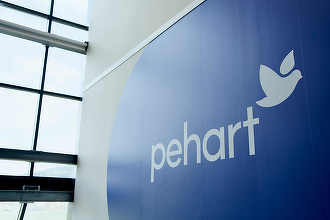 FOTO Tranzacție în România - Cel mai mare procesator de produse de hârtie pentru uz casnic, vândut